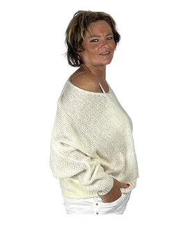 Trui Esmay (Roomwit)